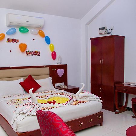 Hotel Aradhana Inn يركواد المظهر الخارجي الصورة