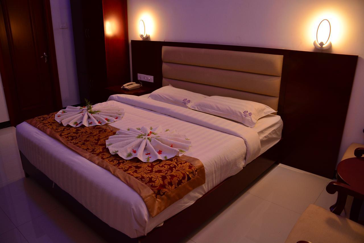 Hotel Aradhana Inn يركواد المظهر الخارجي الصورة