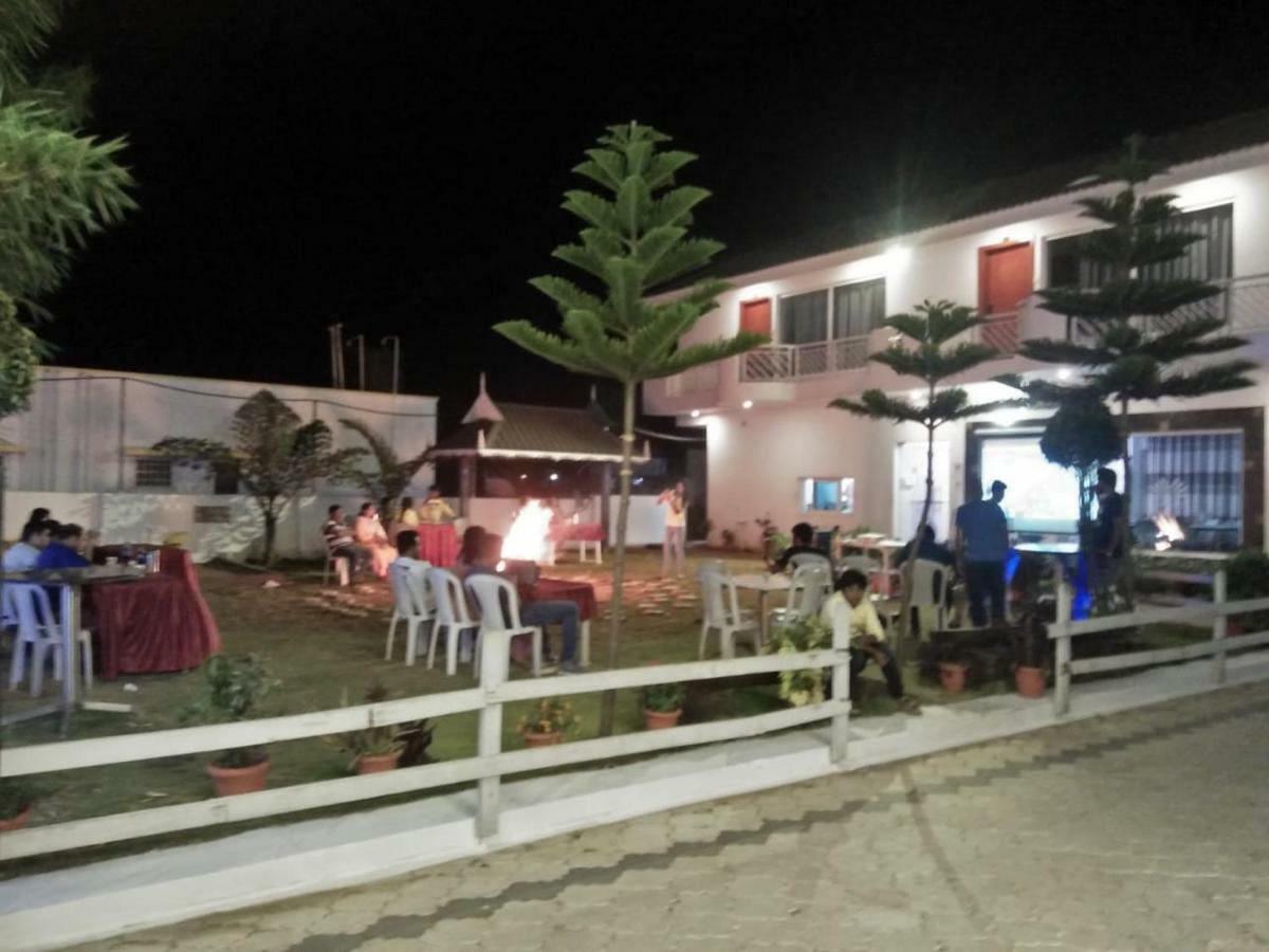 Hotel Aradhana Inn يركواد المظهر الخارجي الصورة